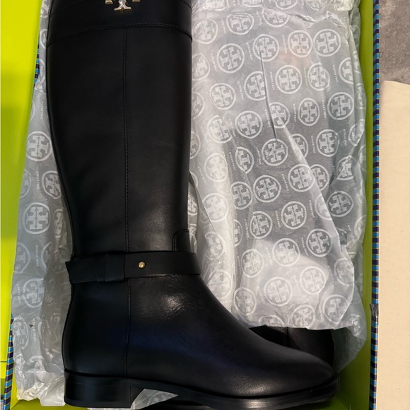 New in box. Tory Burch Everly boot. - Picture 6 of 6